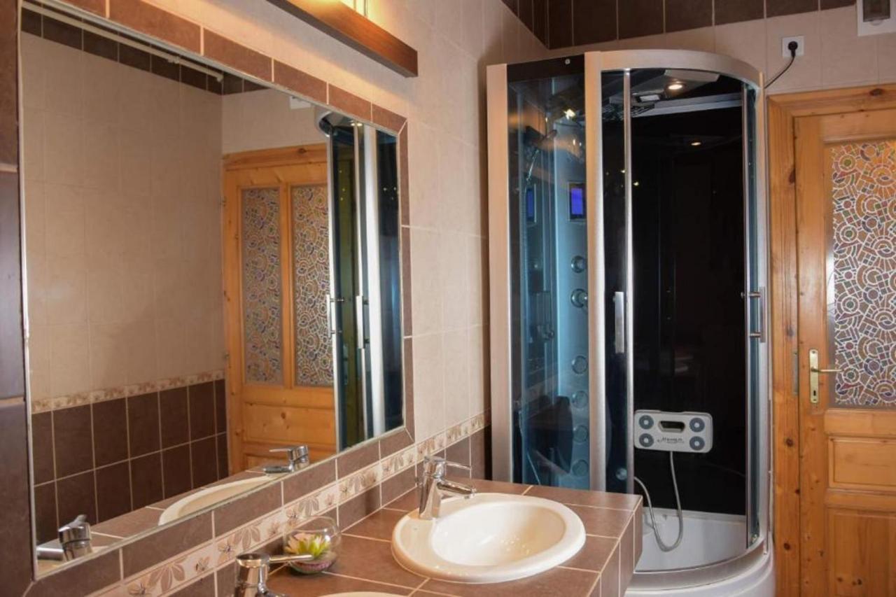 Erzsebet Vendeghaz Es Apartman Hajduszoboszlo Ngoại thất bức ảnh