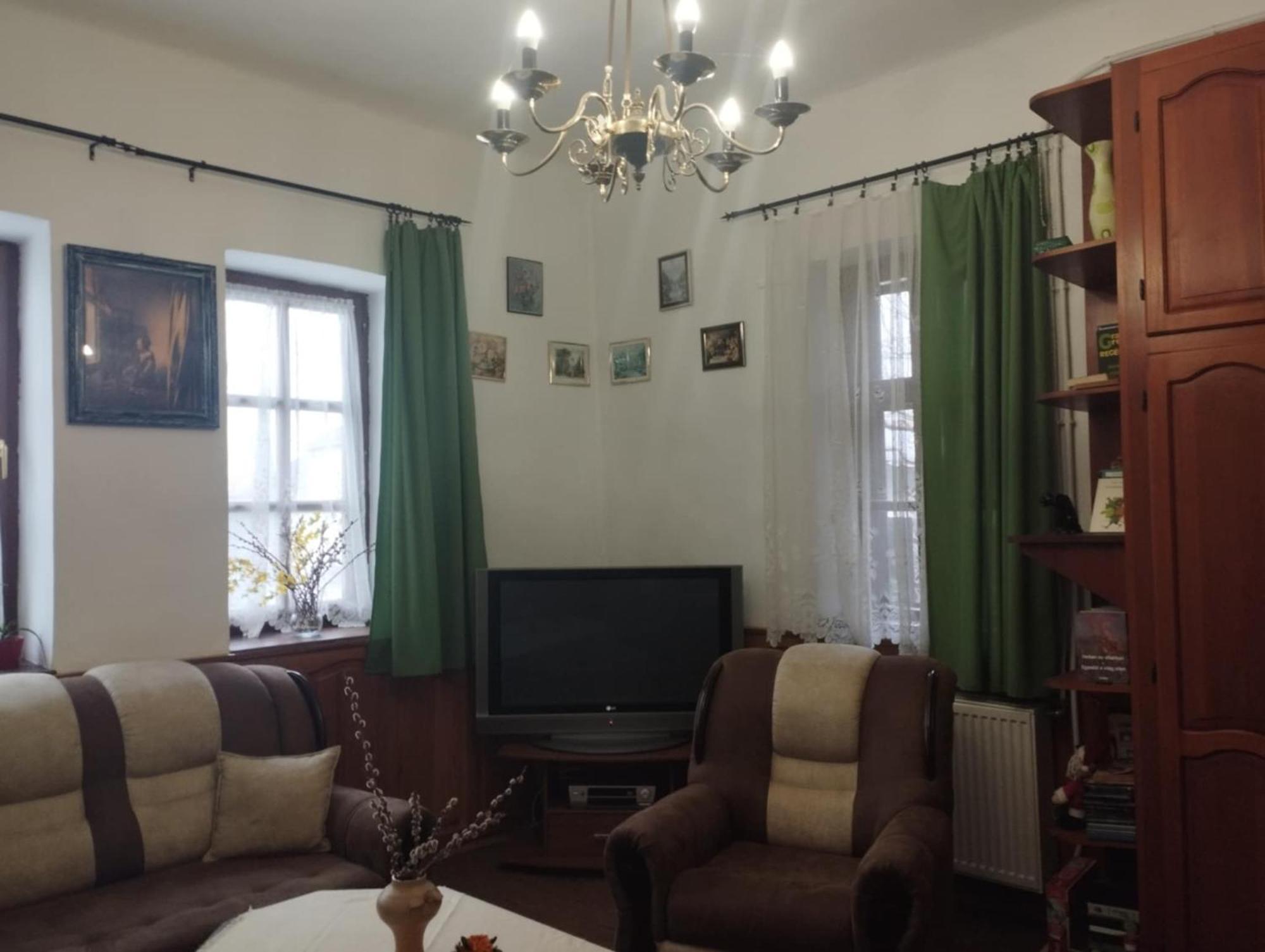 Erzsebet Vendeghaz Es Apartman Hajduszoboszlo Ngoại thất bức ảnh
