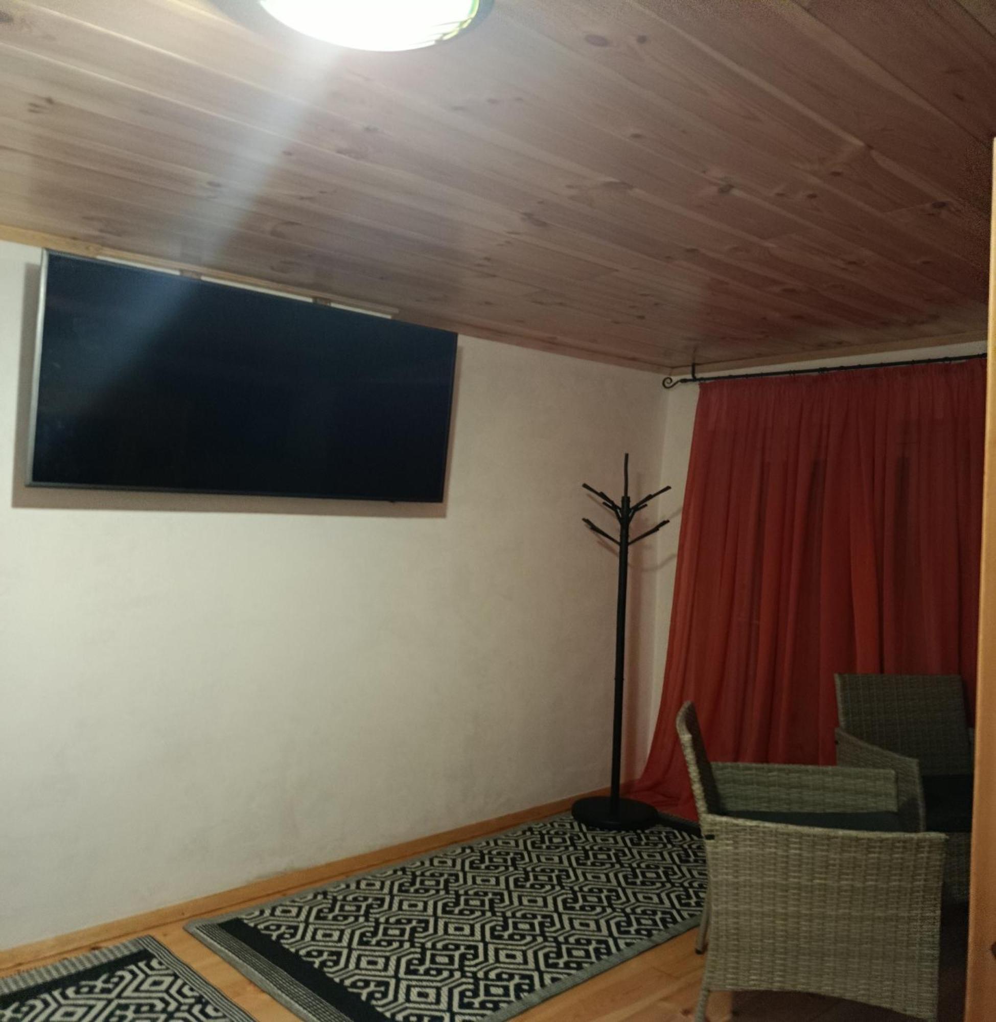 Erzsebet Vendeghaz Es Apartman Hajduszoboszlo Ngoại thất bức ảnh
