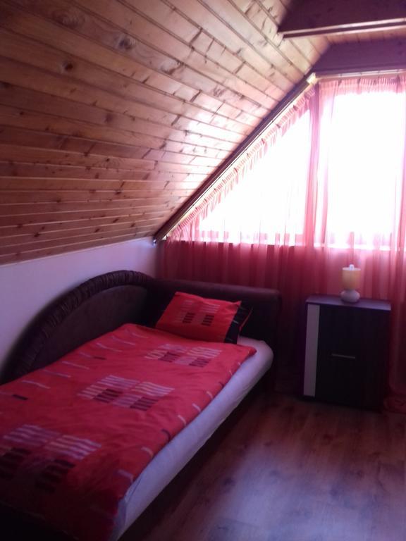 Erzsebet Vendeghaz Es Apartman Hajduszoboszlo Ngoại thất bức ảnh