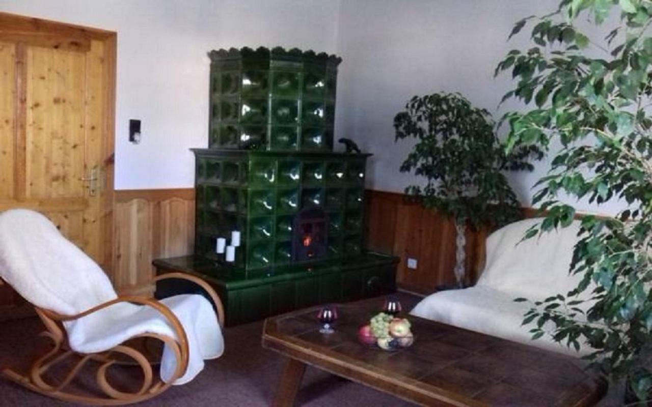 Erzsebet Vendeghaz Es Apartman Hajduszoboszlo Ngoại thất bức ảnh